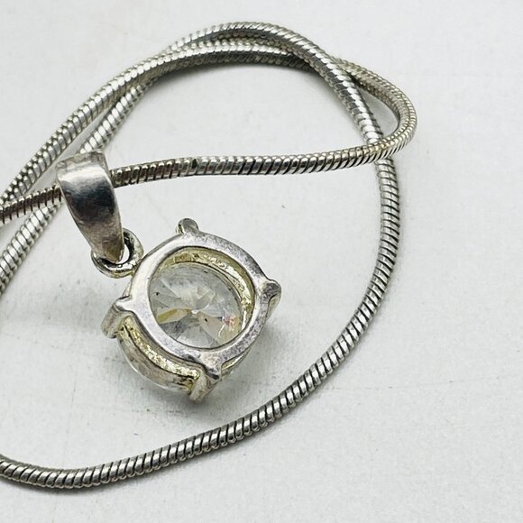 AVON Pendant Necklace Clear Faceted Crystal Silver Tone Signed - Picture 5 of 6